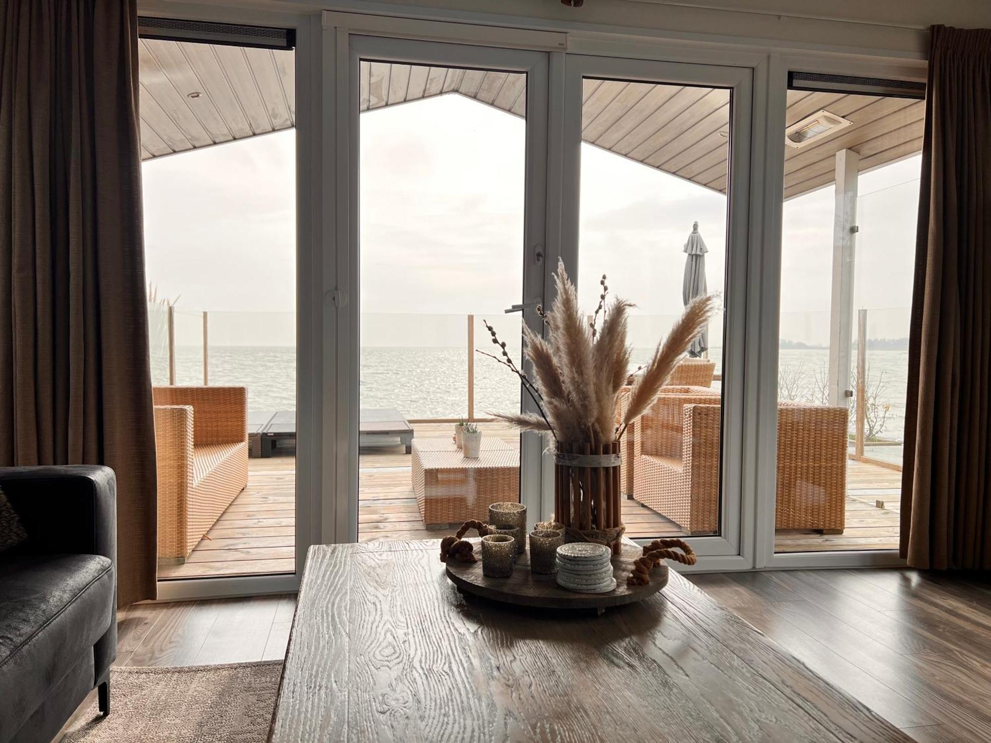 Vakantie Villa Markermeer 보벤카스펠 외부 사진